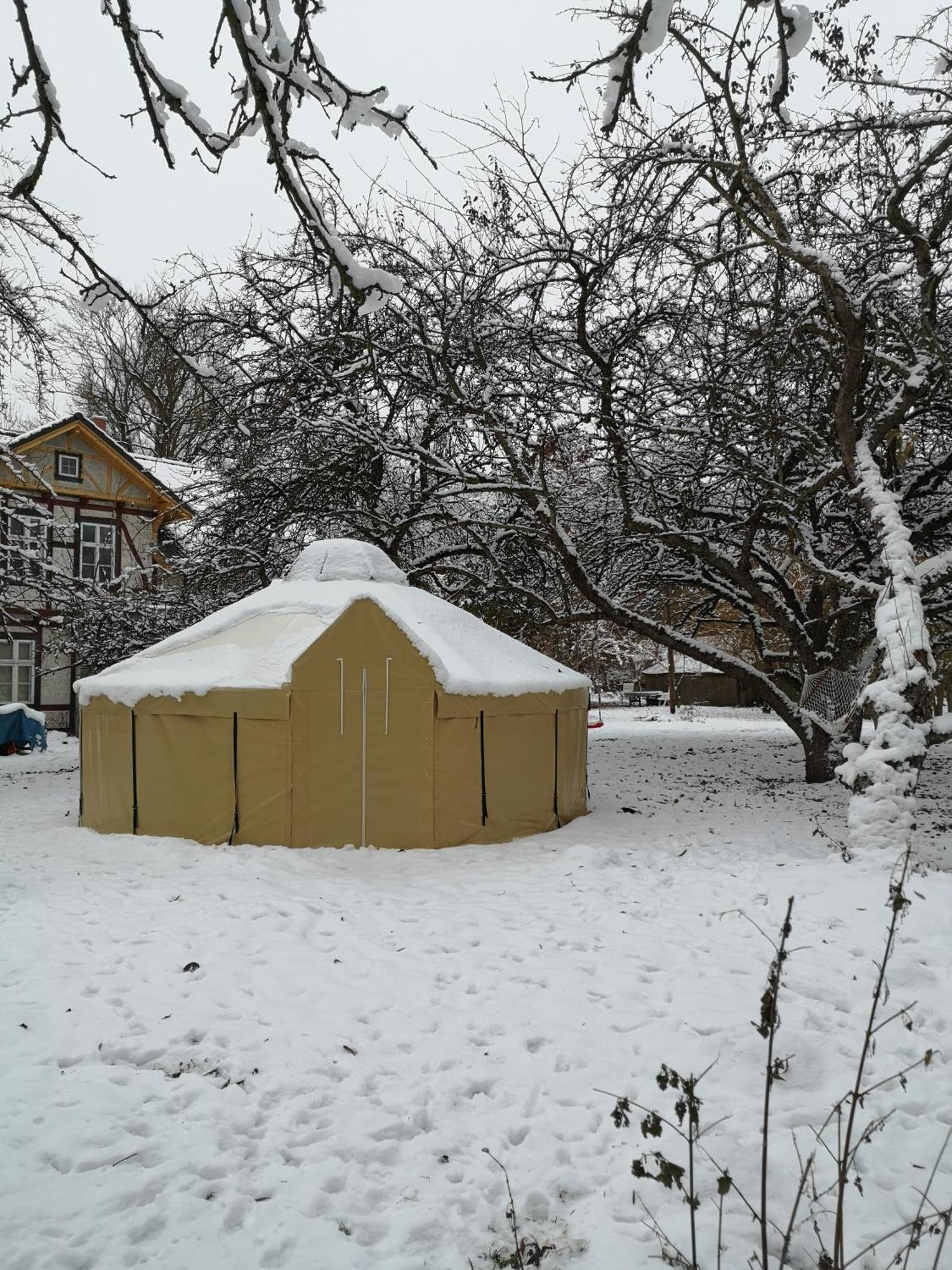 Hotel Jurten Im Garten Eden Bub Gutzkow Esterno foto